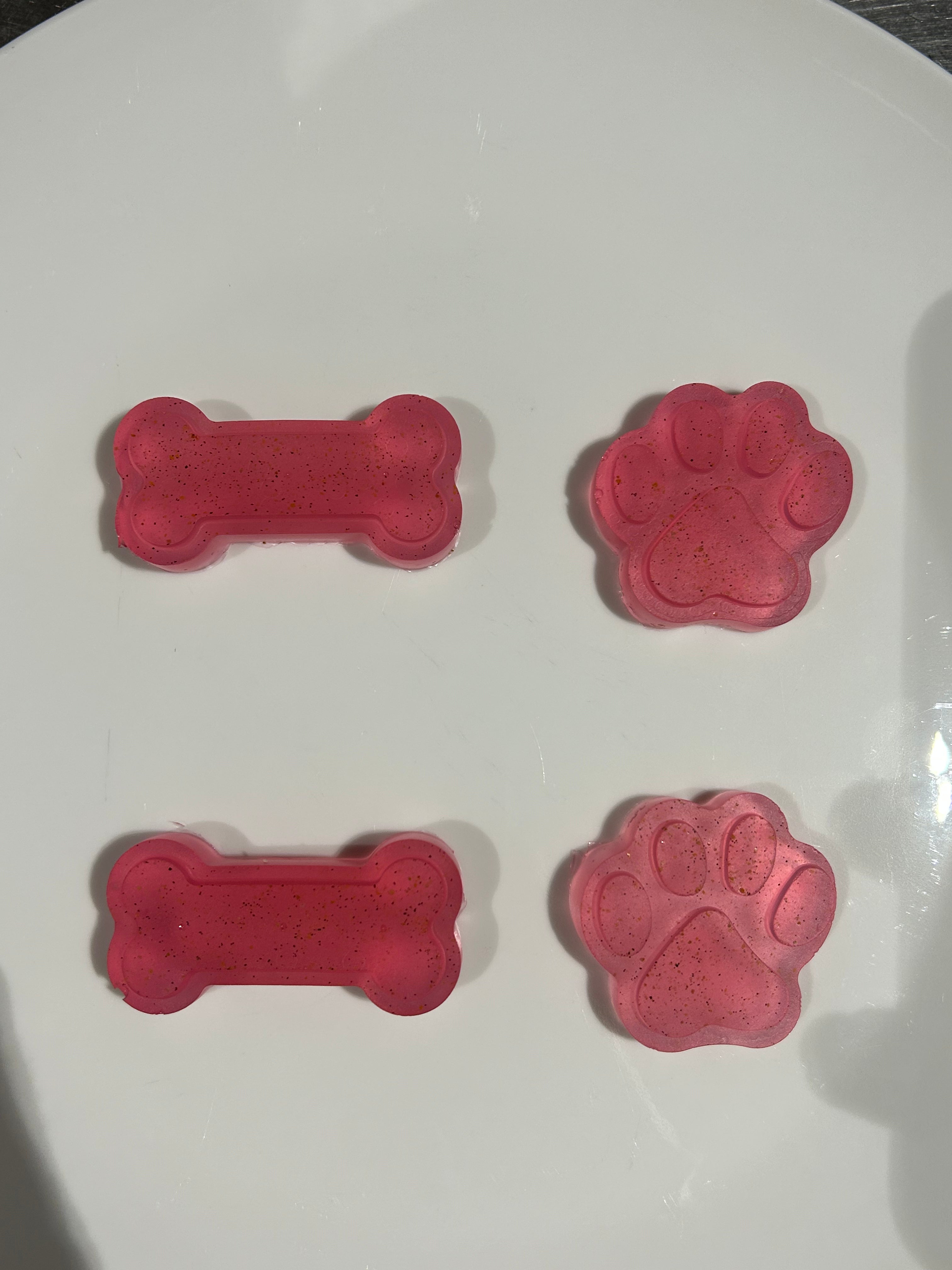 Jelly mould, treat