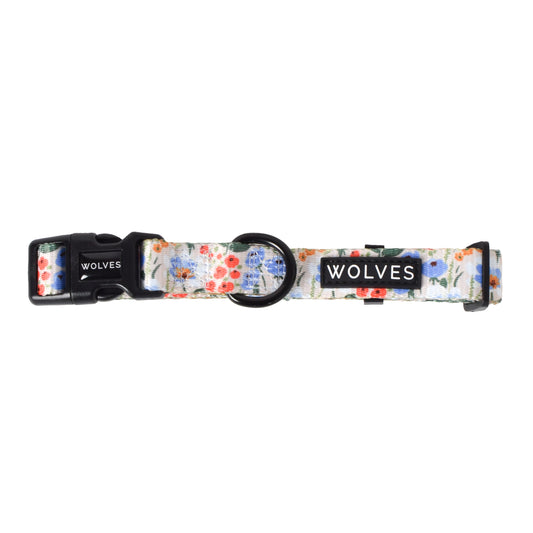 Wolves of Wellington Posy Collar