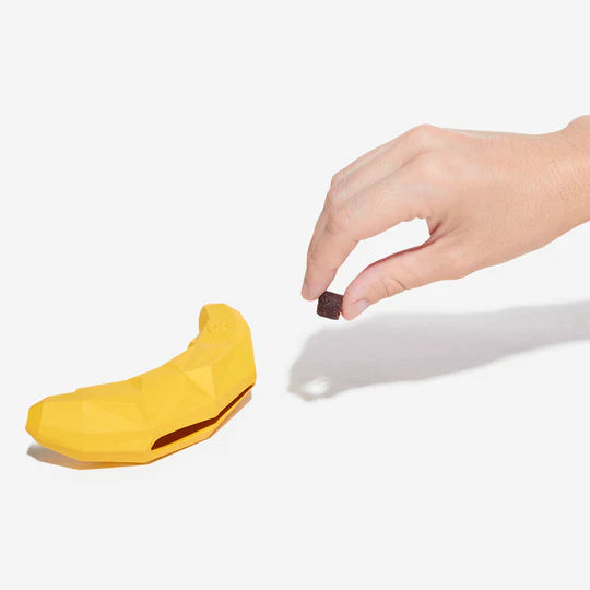 Zee.Dog Super Fruitz Treat Dispensing Toy - Banana